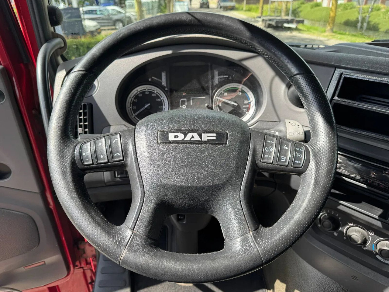 Vilcējs DAF XF 440 4X2 - EURO 6 + TÜV 03-2026: foto 9