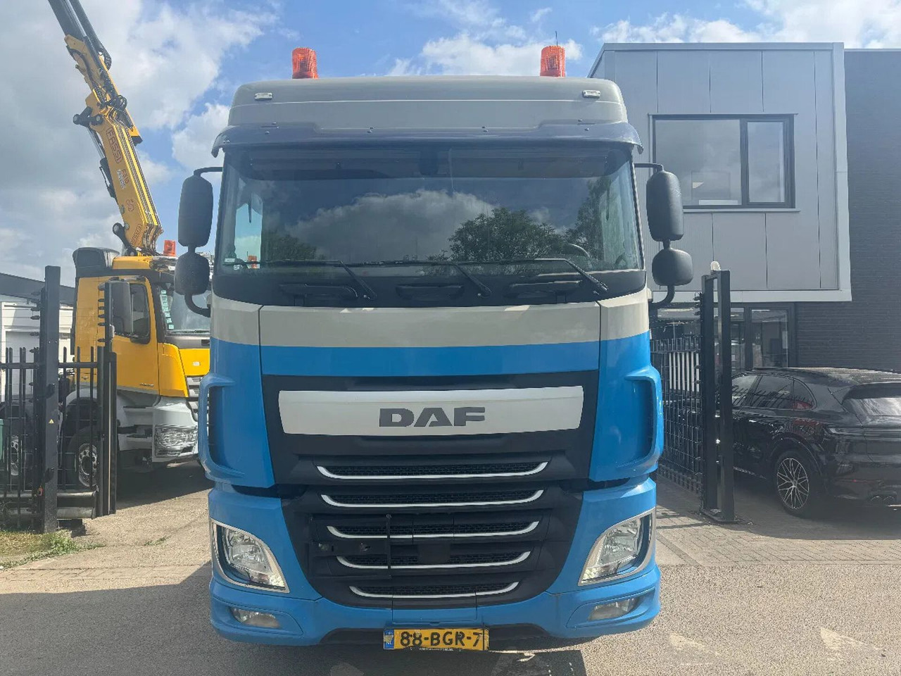 DAF XF 440 6X2 EURO 6 TÜV 09-2025 - Vilcējs: foto 2 DAF XF 440 6X2 EURO 6 TÜV 09-2025 - Vilcējs: foto 2