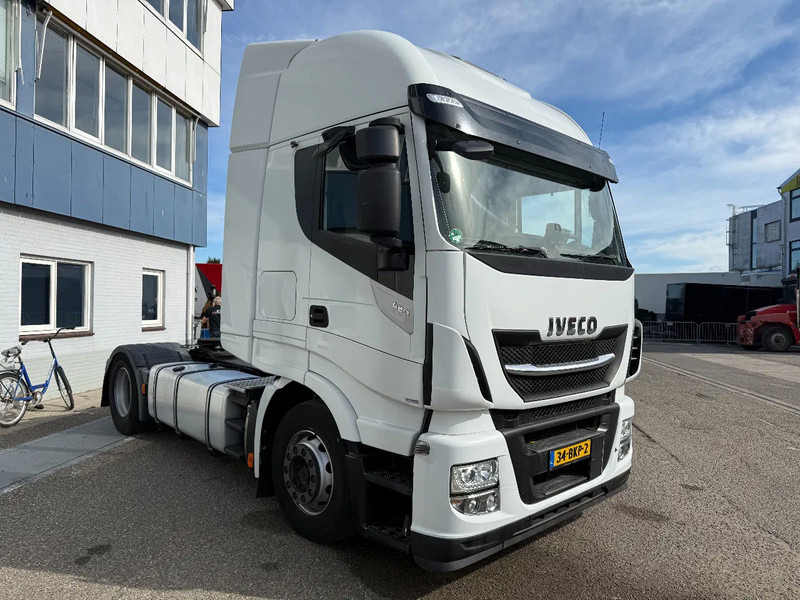 Iveco Stralis 440.42 Iveco AS440STX/P Hi-Way Stralis - Vilcējs: foto 1 Iveco Stralis 440.42 Iveco AS440STX/P Hi-Way Stralis - Vilcējs: foto 1