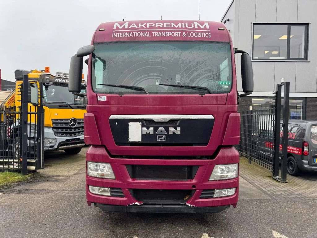MAN TGX 18.440 4X2 - EURO 5 - Vilcējs: foto 2 MAN TGX 18.440 4X2 - EURO 5 - Vilcējs: foto 2