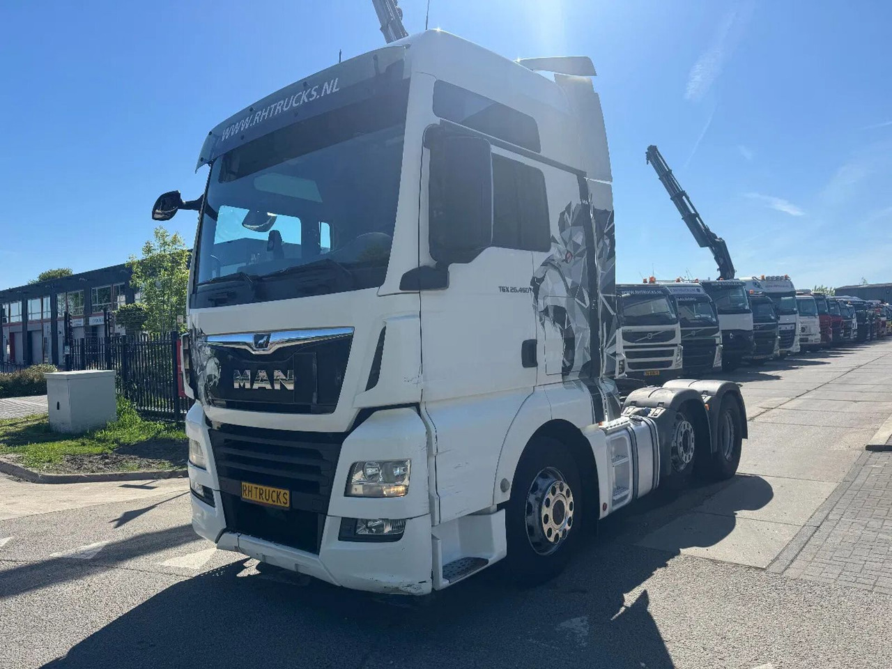 MAN TGX 26.460 6X2 EURO 6 + RETARDER - ONLY 643.422 - Vilcējs: foto 2 MAN TGX 26.460 6X2 EURO 6 + RETARDER - ONLY 643.422 - Vilcējs: foto 2