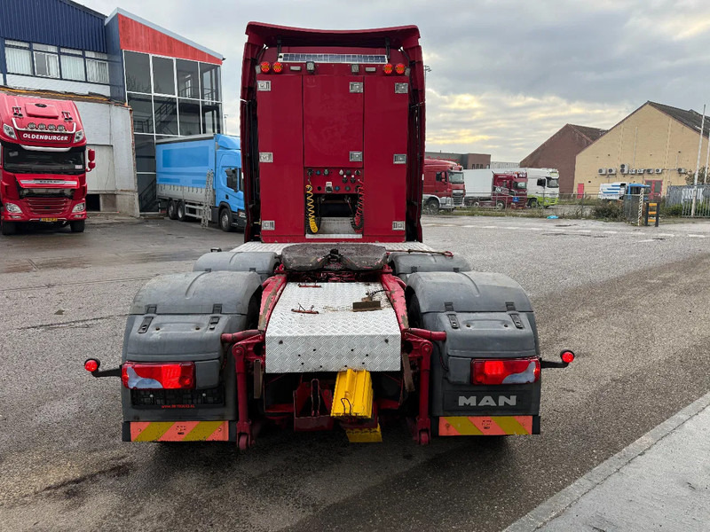 MAN TGX 28.560 6X2 EURO 6 - GCW: 90 TON - ONLY 406.587 KM - Vilcējs: foto 5 MAN TGX 28.560 6X2 EURO 6 - GCW: 90 TON - ONLY 406.587 KM - Vilcējs: foto 5