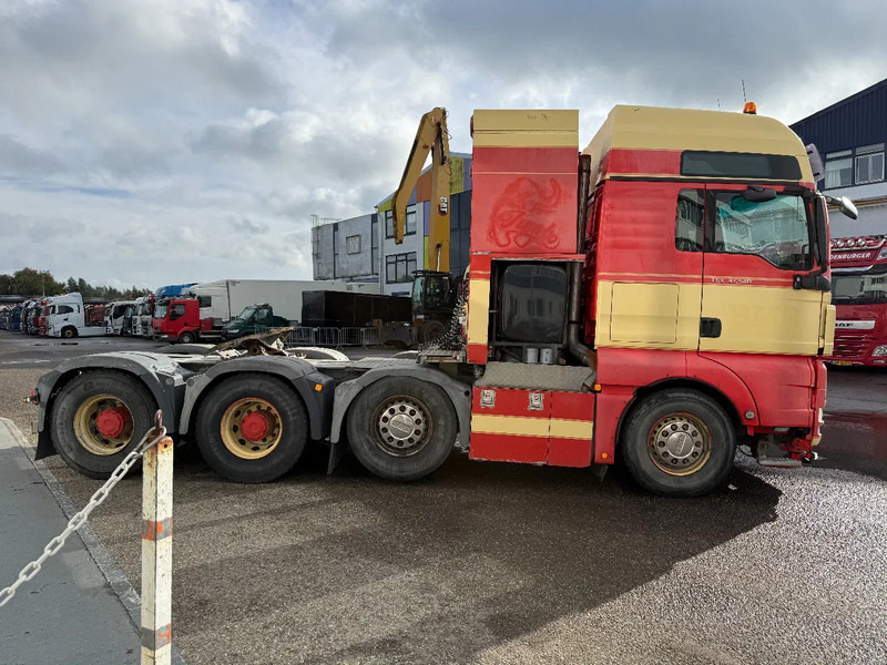MAN TGX 41.540 8X4 + RETARDER + PTO HYDRAULICS - ONLY 182.827 KM - Vilcējs: foto 4 MAN TGX 41.540 8X4 + RETARDER + PTO HYDRAULICS - ONLY 182.827 KM - Vilcējs: foto 4