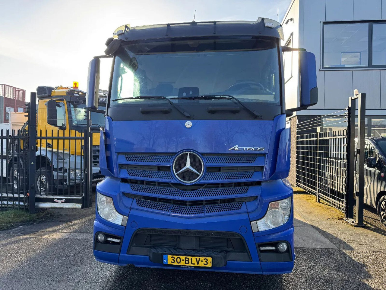 Mercedes-Benz Actros 1836 4X2 - EURO 6 + TÜV 09-2025 - Vilcējs: foto 2 Mercedes-Benz Actros 1836 4X2 - EURO 6 + TÜV 09-2025 - Vilcējs: foto 2