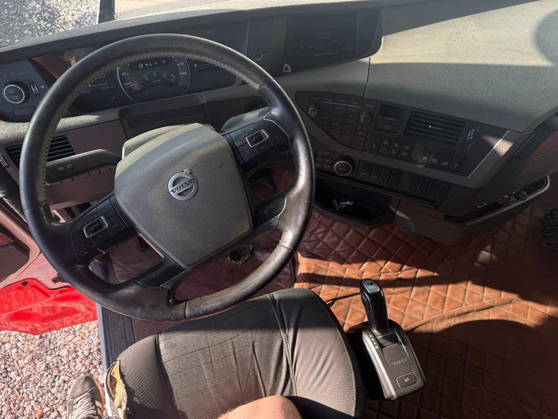 Vilcējs Volvo FH 13.540 8X4, 150 TON, INTARDER, 566862 KM: foto 12