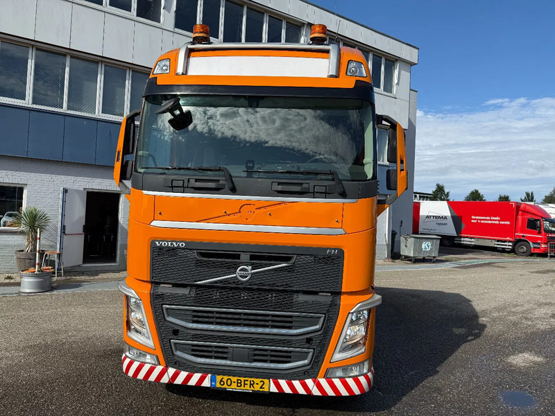 Volvo FH 4 540, 8X4, 703656 KM, INTARDER TUV 25-02-2026 - Vilcējs: foto 2 Volvo FH 4 540, 8X4, 703656 KM, INTARDER TUV 25-02-2026 - Vilcējs: foto 2