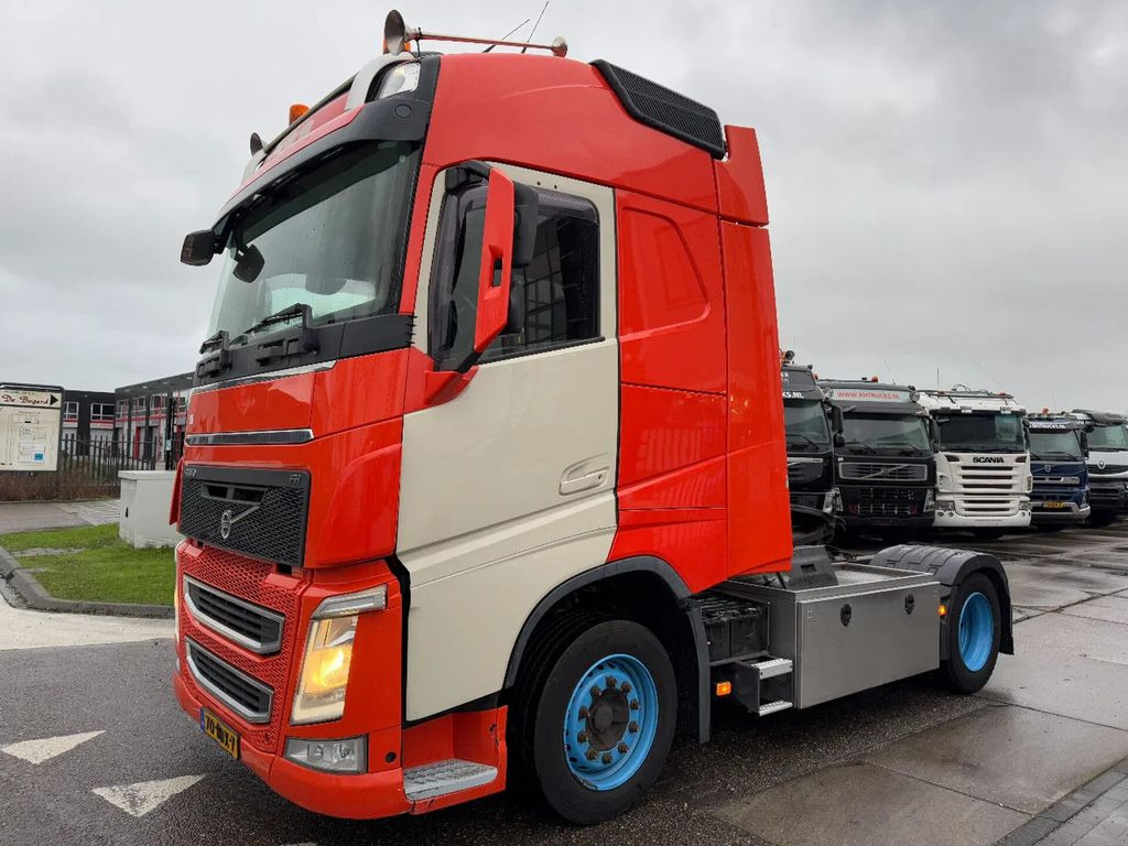 Volvo FH FH420 - Vilcējs: foto 1 Volvo FH FH420 - Vilcējs: foto 1