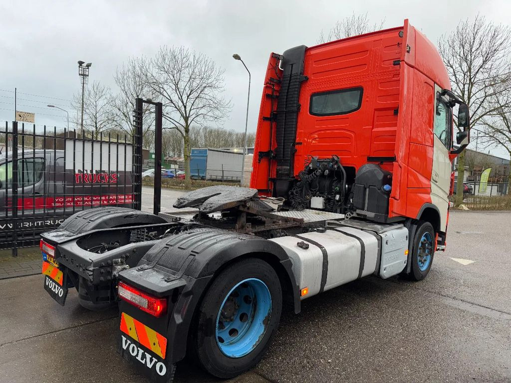 Volvo FH FH420 - Vilcējs: foto 4 Volvo FH FH420 - Vilcējs: foto 4