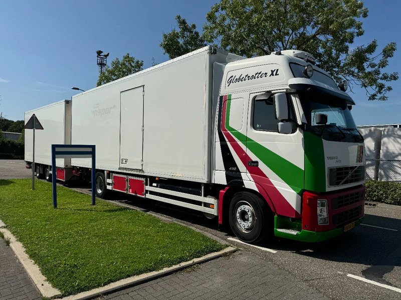 Volvo FH 12.420 4X2 EURO 3+ BURG HANGER + THERMO KING + DHOLLANDIA LIFT - Kravas automašīna refrižerators: foto 3 Volvo FH 12.420 4X2 EURO 3+ BURG HANGER + THERMO KING + DHOLLANDIA LIFT - Kravas automašīna refrižerators: foto 3