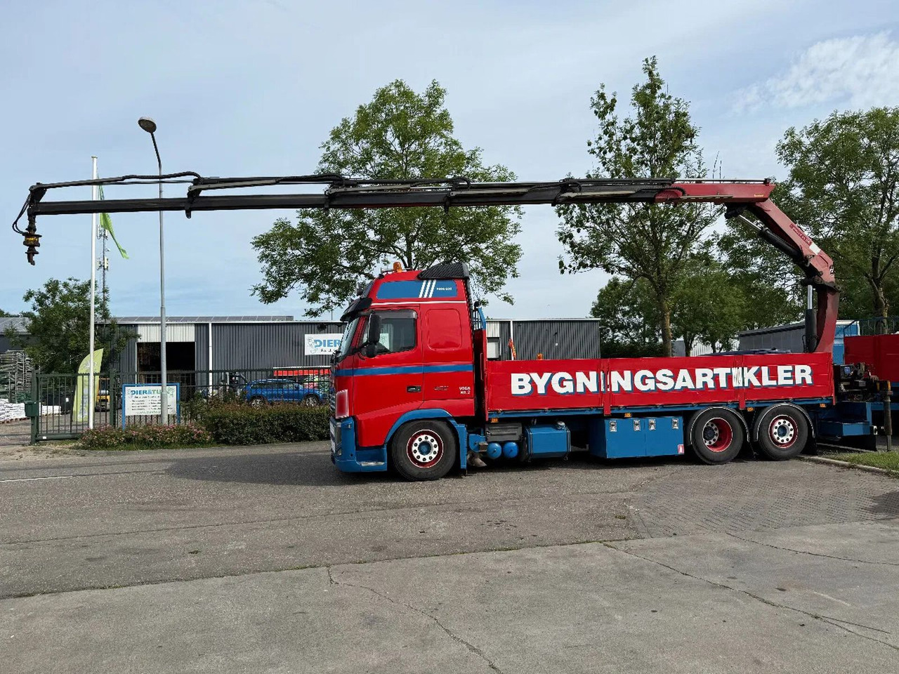 Volvo FH 600 - 6X2 - EURO 5 + HMF 2420 K5 + REMOTE - Bortu kravas automašīna/ Platforma, Kravas auto ar manipulatoru: foto 1 Volvo FH 600 - 6X2 - EURO 5 + HMF 2420 K5 + REMOTE - Bortu kravas automašīna/ Platforma, Kravas auto ar manipulatoru: foto 1
