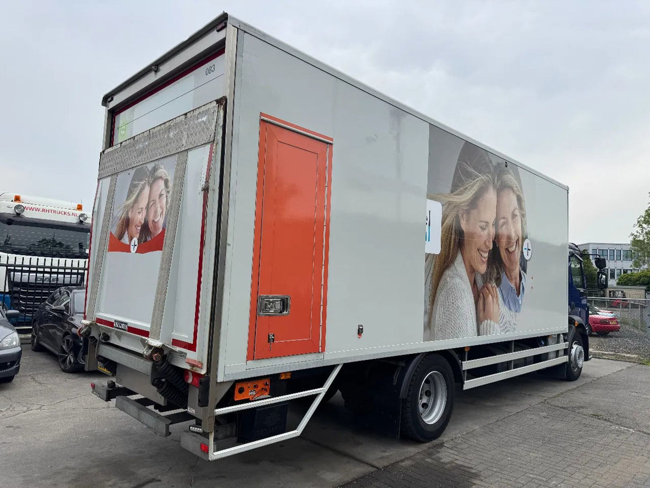 Volvo FL 250 4X2 - EURO 6 + DHOLLANDIA LIFT + TÜV 04-2 - Kravas automašīna ar slēgto virsbūvi: foto 4 Volvo FL 250 4X2 - EURO 6 + DHOLLANDIA LIFT + TÜV 04-2 - Kravas automašīna ar slēgto virsbūvi: foto 4