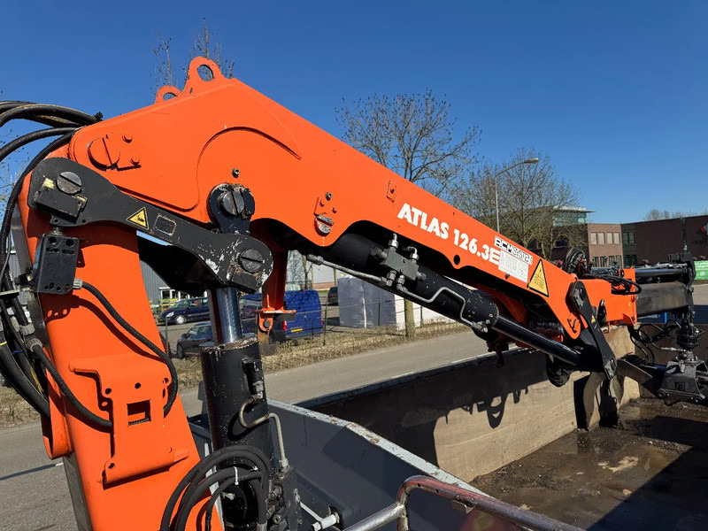 Kravas automašīna pašizgāzējs, Kravas auto ar manipulatoru Volvo FM 330 6X2 - EURO 5 + ATLAS 126.3E A2 + REMOTE + LIFT/STEERING AXLE: foto 18 Kravas automašīna pašizgāzējs, Kravas auto ar manipulatoru Volvo FM 330 6X2 - EURO 5 + ATLAS 126.3E A2 + REMOTE + LIFT/STEERING AXLE: foto 18