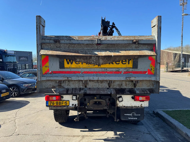 Kravas automašīna pašizgāzējs, Kravas auto ar manipulatoru Volvo FM 330 6X2 - EURO 5 + ATLAS 126.3E A2 + REMOTE + LIFT/STEERING AXLE: foto 13 Kravas automašīna pašizgāzējs, Kravas auto ar manipulatoru Volvo FM 330 6X2 - EURO 5 + ATLAS 126.3E A2 + REMOTE + LIFT/STEERING AXLE: foto 13