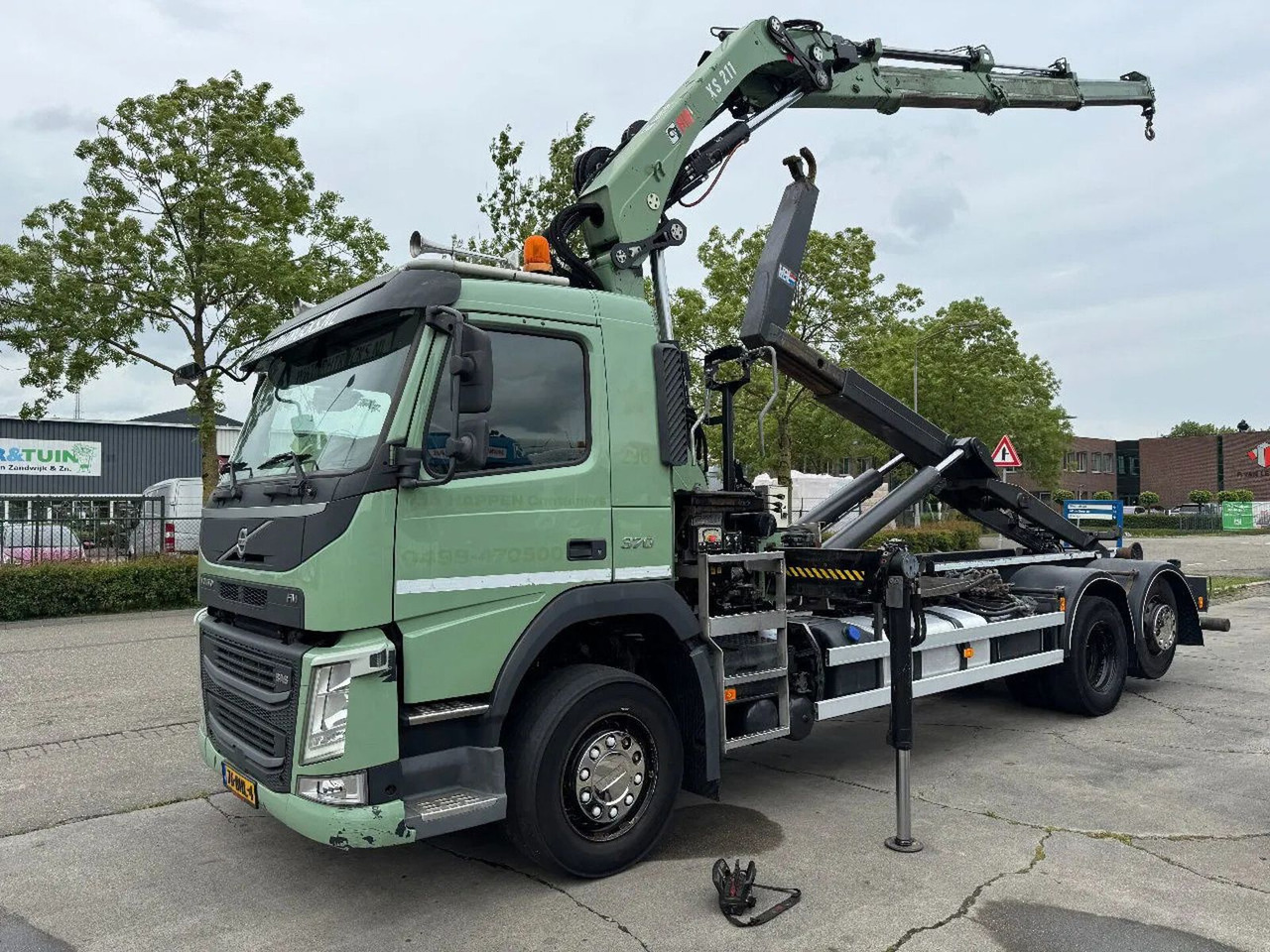 Volvo FM 370 6X2 VDL 21T HOOK + HIAB 211 + REMOTE CONT - Kravas auto ar manipulatoru: foto 2 Volvo FM 370 6X2 VDL 21T HOOK + HIAB 211 + REMOTE CONT - Kravas auto ar manipulatoru: foto 2