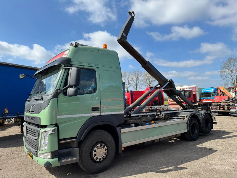 Volvo FM 410 6X2 EURO 6 VDL 20 T HOOK LIFTING AXLE - Pacēlājs ar āķi: foto 3 Volvo FM 410 6X2 EURO 6 VDL 20 T HOOK LIFTING AXLE - Pacēlājs ar āķi: foto 3