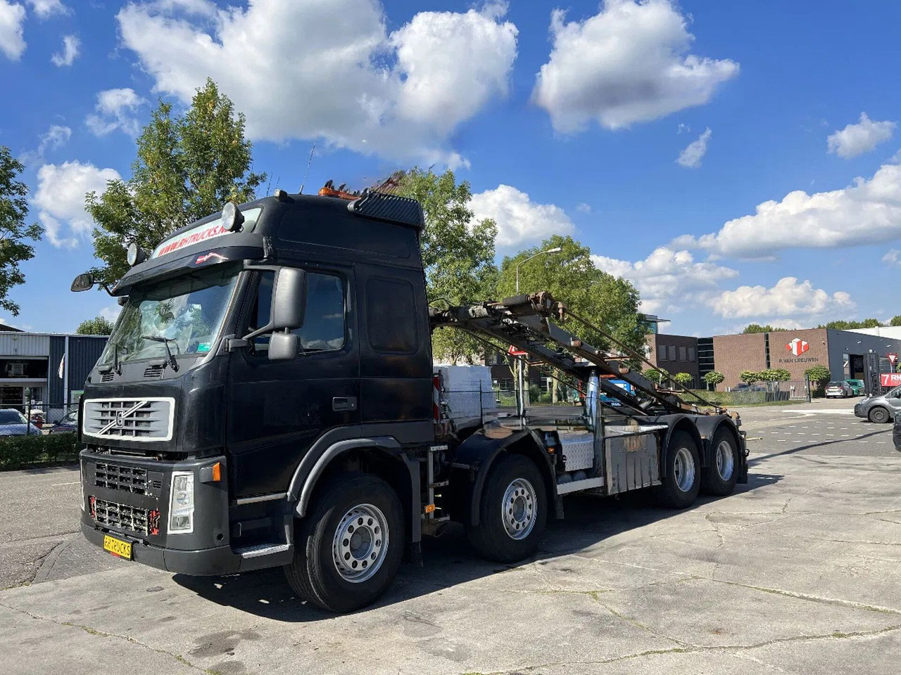 Volvo FM 440 8X4 EURO 5 + CABELLIFT TIPPER - Pacēlājs ar āķi: foto 2 Volvo FM 440 8X4 EURO 5 + CABELLIFT TIPPER - Pacēlājs ar āķi: foto 2