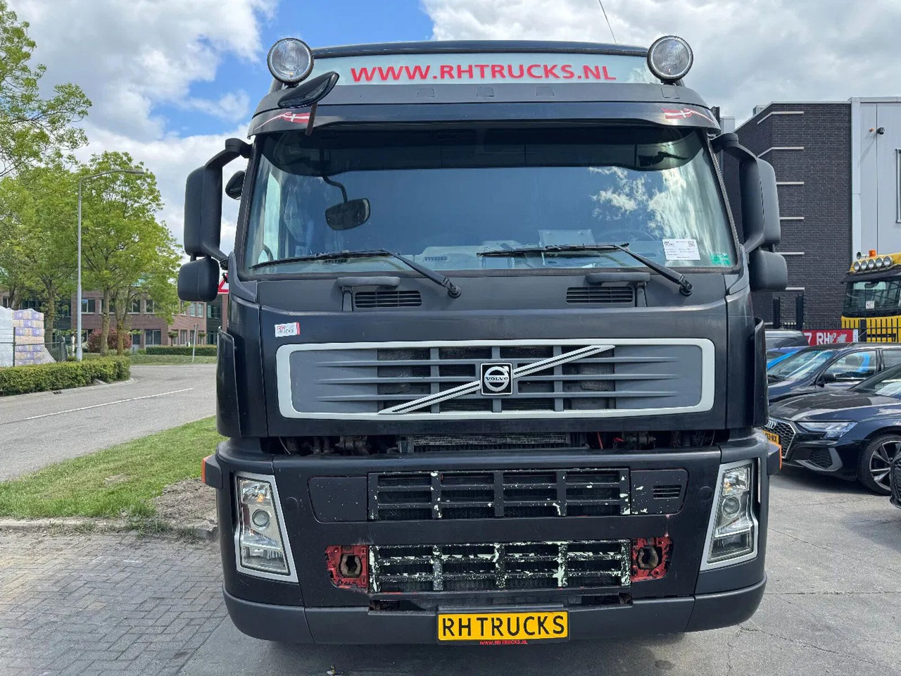 Volvo FM 440 8X4 EURO 5 + CABELLIFT TIPPER - Pacēlājs ar āķi: foto 3 Volvo FM 440 8X4 EURO 5 + CABELLIFT TIPPER - Pacēlājs ar āķi: foto 3