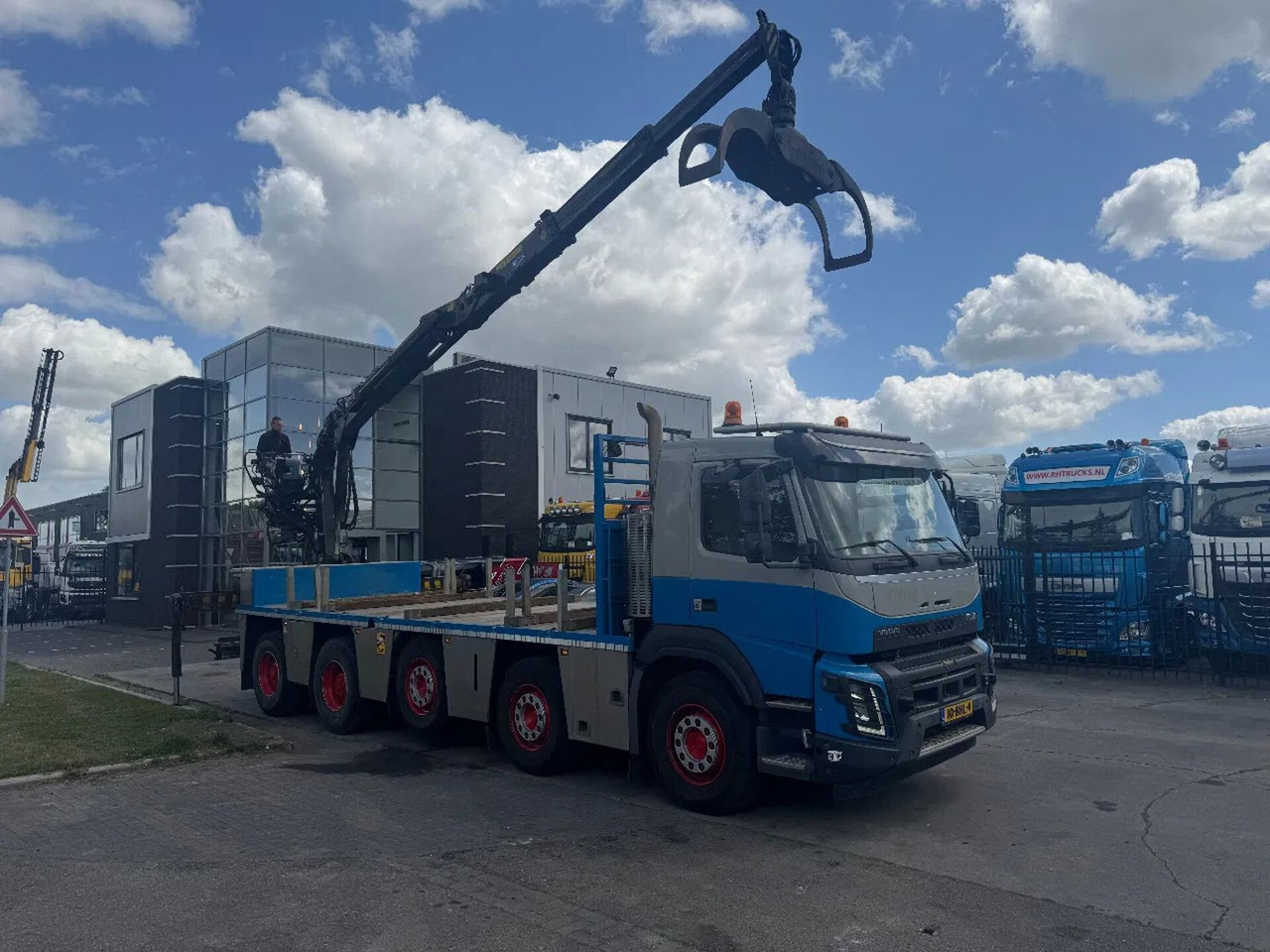 Volvo FMX 460 10X4 HIAB J2640ZT + HULTDINS GRIJPER HUB - Bortu kravas automašīna/ Platforma, Kravas auto ar manipulatoru: foto 3 Volvo FMX 460 10X4 HIAB J2640ZT + HULTDINS GRIJPER HUB - Bortu kravas automašīna/ Platforma, Kravas auto ar manipulatoru: foto 3