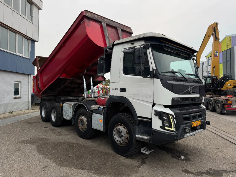 Volvo FMX 540 8X4 FULL STEEL HUB REDUCTION JORPE RETARDER - Kravas automašīna pašizgāzējs: foto 2 Volvo FMX 540 8X4 FULL STEEL HUB REDUCTION JORPE RETARDER - Kravas automašīna pašizgāzējs: foto 2