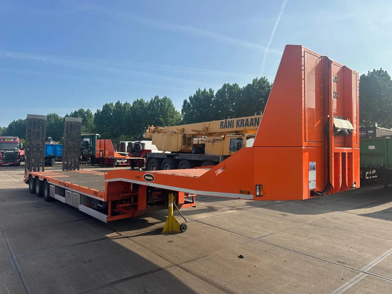 Zanner STL 45, 2 AXLE FORCED STEERING,LIFTING DECK, REMOTE CONTROL, WINCH, DUBBLE HYDRAULIC RAMPS - Puspiekabe zema profila platforma: foto 4 Zanner STL 45, 2 AXLE FORCED STEERING,LIFTING DECK, REMOTE CONTROL, WINCH, DUBBLE HYDRAULIC RAMPS - Puspiekabe zema profila platforma: foto 4
