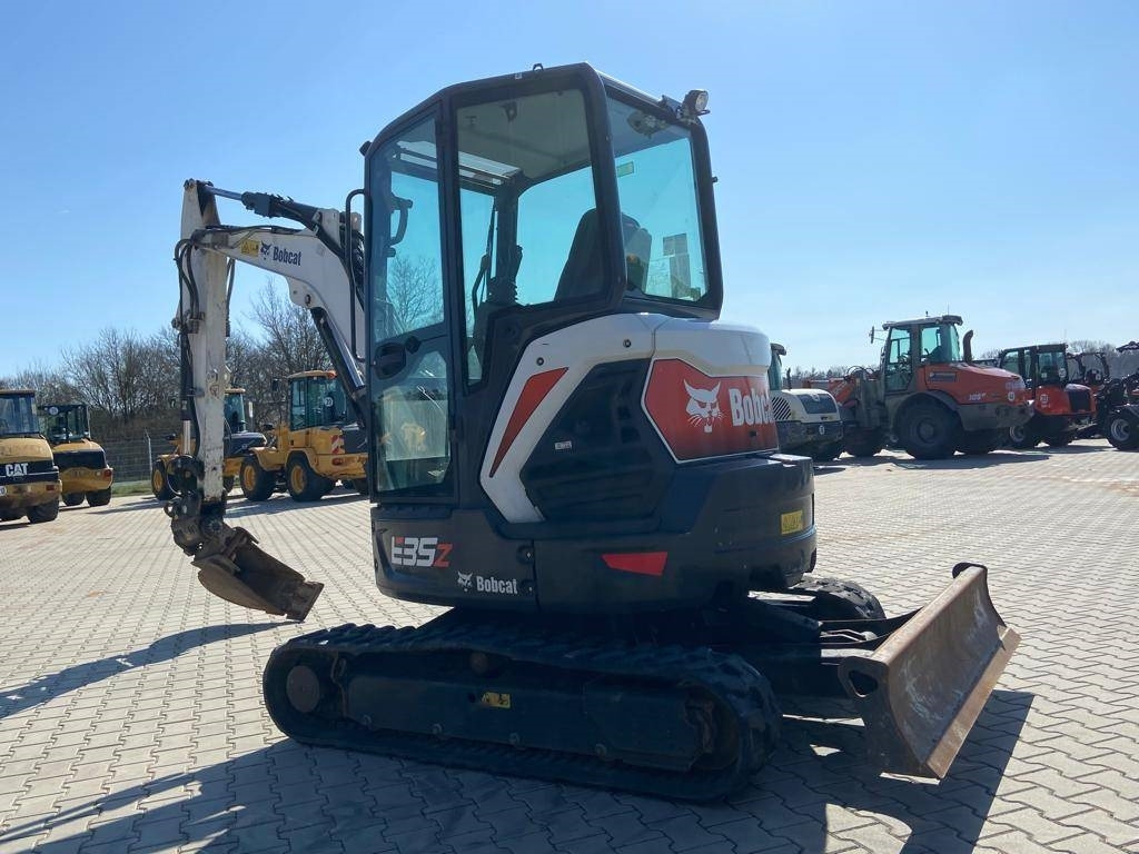 BOBCAT E 35 Z - Mini-ekskavators: foto 3 BOBCAT E 35 Z - Mini-ekskavators: foto 3