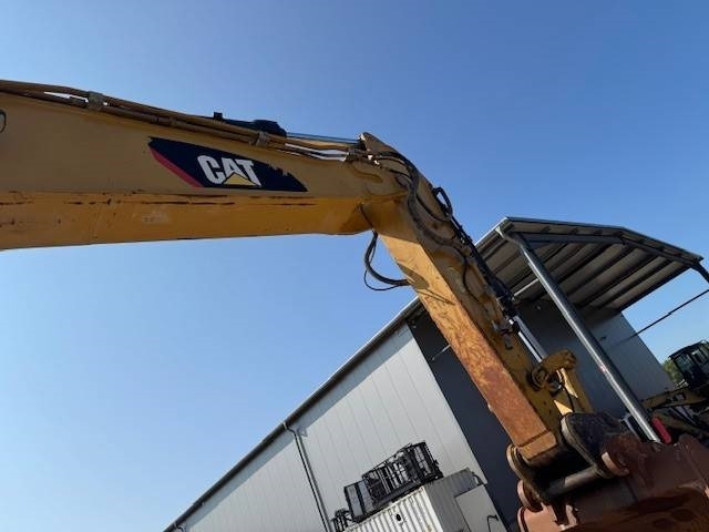Kāpurķēžu ekskavators CAT 352 F: foto 9