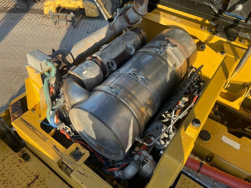 Kāpurķēžu ekskavators CAT 352 F: foto 20