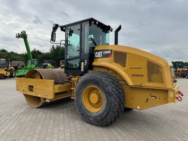 CAT CS 66 B - Vibrorullis: foto 1 CAT CS 66 B - Vibrorullis: foto 1