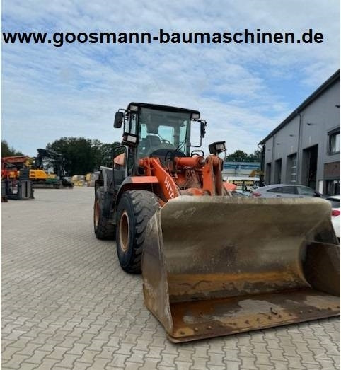 Hitachi ZW 180 - Riteņu iekrāvējs: foto 1 Hitachi ZW 180 - Riteņu iekrāvējs: foto 1