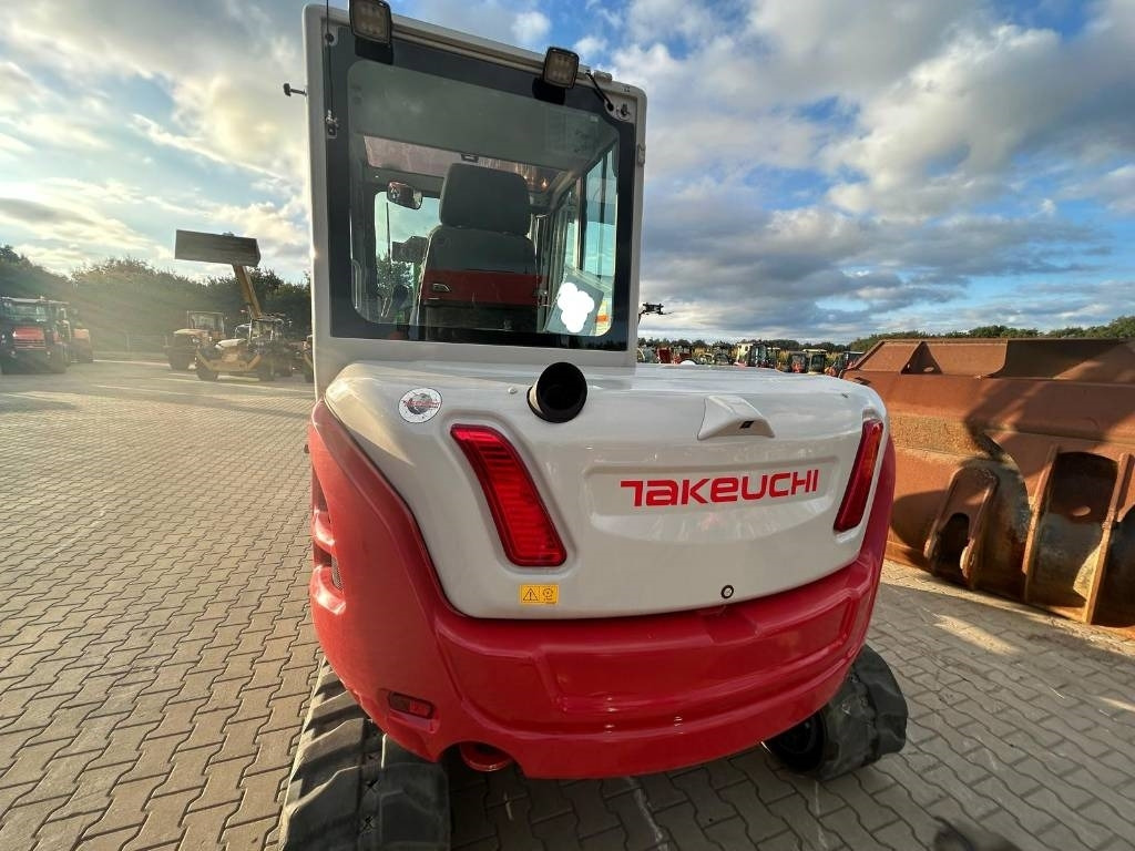 Mini-ekskavators Takeuchi TB 370 V4: foto 10