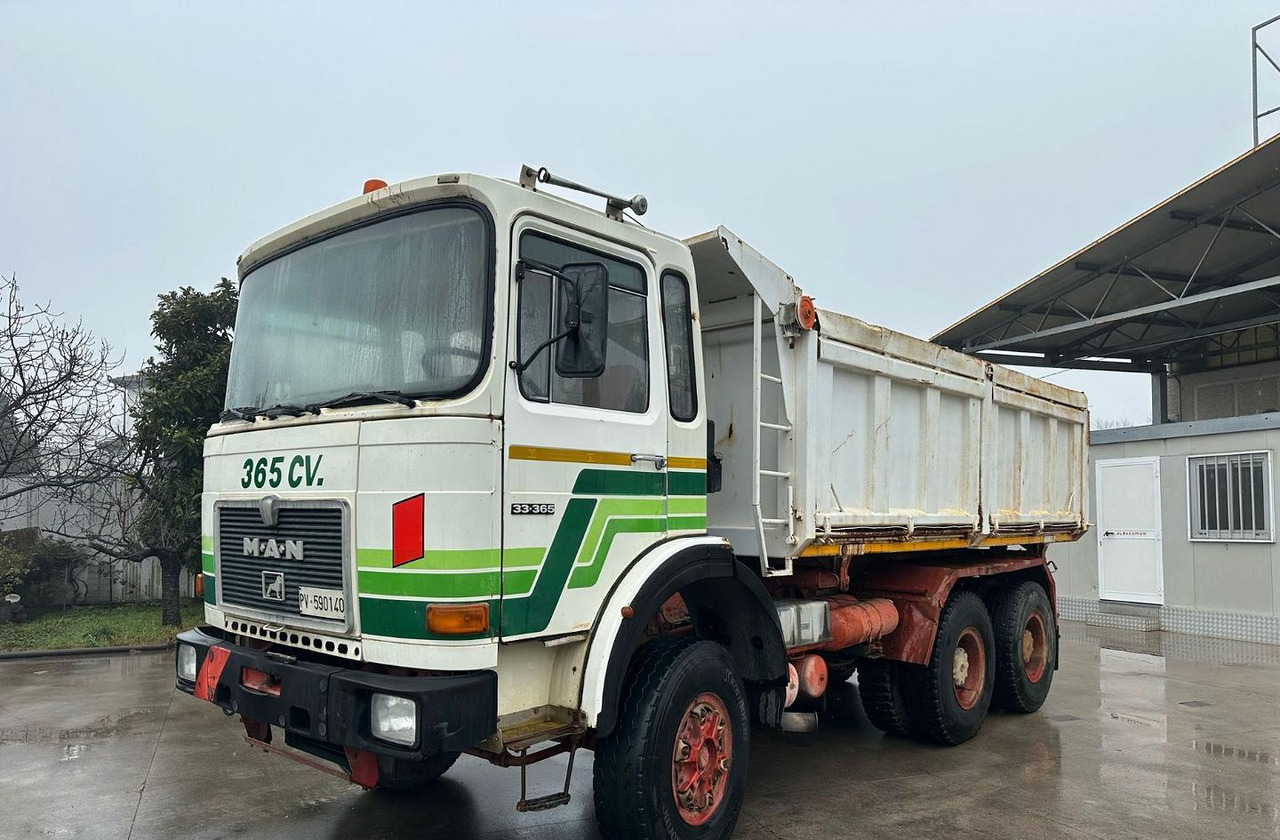Man 3 assi 6x4 ribaltabile - Kravas automašīna pašizgāzējs: foto 2 Man 3 assi 6x4 ribaltabile - Kravas automašīna pašizgāzējs: foto 2