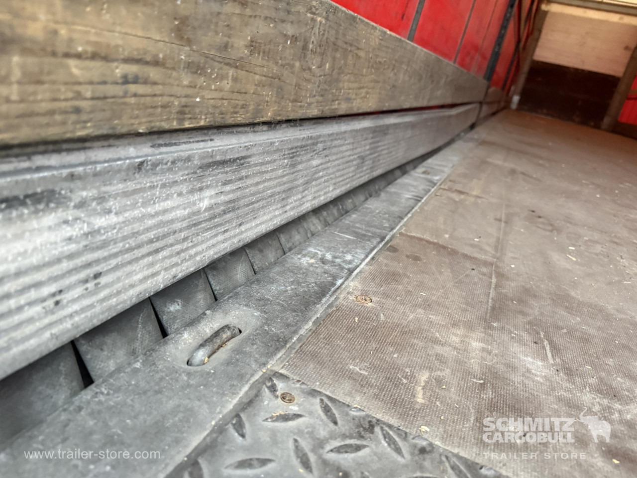 SCHMITZ Curtainsider Standard - Tenta puspiekabe: foto 2 SCHMITZ Curtainsider Standard - Tenta puspiekabe: foto 2