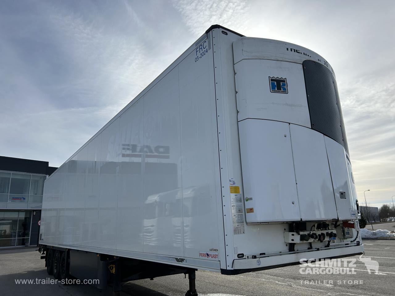 Puspiekabe izotermiskais SCHMITZ Reefer Multitemp Double deck Taillift: foto 1