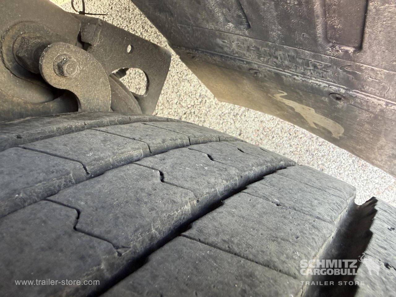 SCHMITZ Reefer Standard Double deck - Puspiekabe izotermiskais: foto 4 SCHMITZ Reefer Standard Double deck - Puspiekabe izotermiskais: foto 4