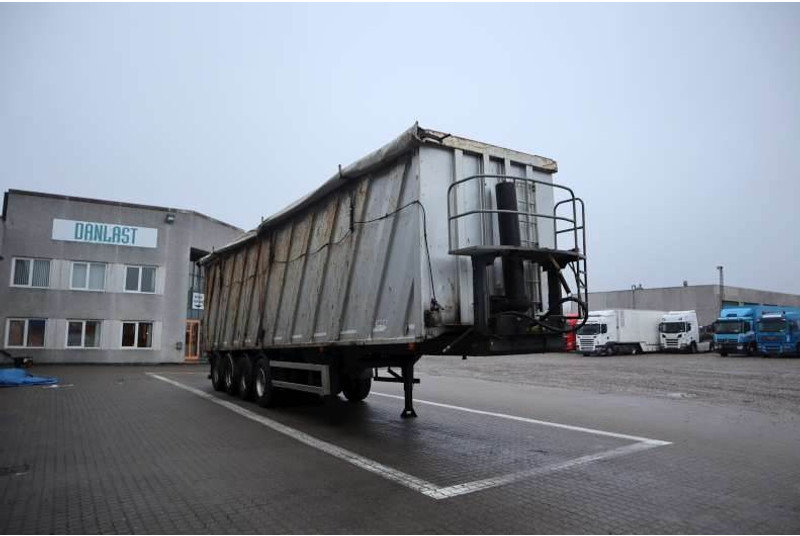 DANSON Tipper/Kipper/Tiptrailer 69 m³ - Puspiekabe pašizgāzējs: foto 2 DANSON Tipper/Kipper/Tiptrailer 69 m³ - Puspiekabe pašizgāzējs: foto 2
