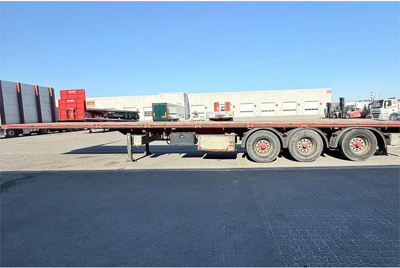 Bortu puspiekabe/ Platforma HRD 13.6 m: foto 7 Bortu puspiekabe/ Platforma HRD 13.6 m: foto 7