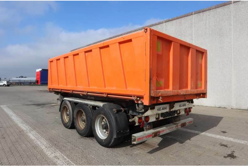KEL-BERG 3-axle Tippertrailer/Kippanhänger/Tipkærre 14 m³ - Piekabe pašizgāzējs: foto 4 KEL-BERG 3-axle Tippertrailer/Kippanhänger/Tipkærre 14 m³ - Piekabe pašizgāzējs: foto 4