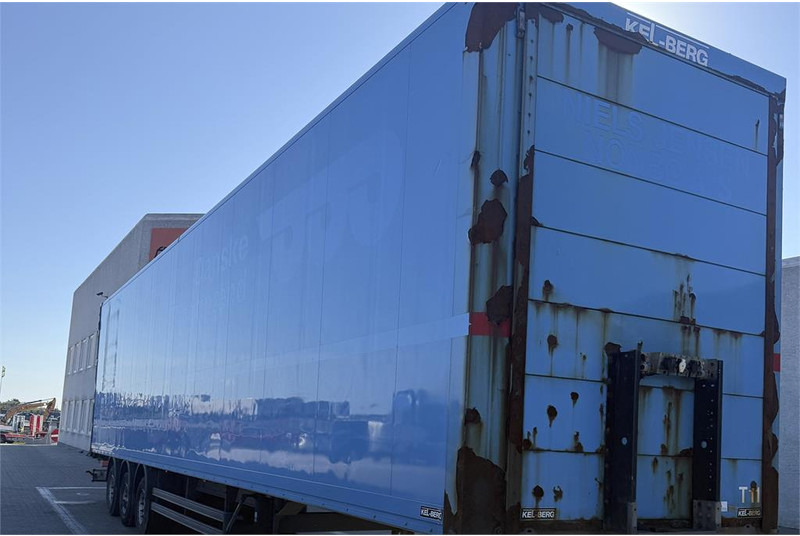 KEL-BERG 34 pl. - Puspiekabe slēgtā virsbūve: foto 2 KEL-BERG 34 pl. - Puspiekabe slēgtā virsbūve: foto 2