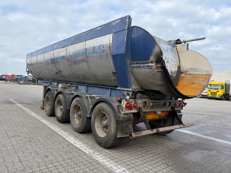 KEL-BERG Asphalt tipper trailer / Asphalt-Kippanhänger / - Puspiekabe pašizgāzējs: foto 5 KEL-BERG Asphalt tipper trailer / Asphalt-Kippanhänger / - Puspiekabe pašizgāzējs: foto 5