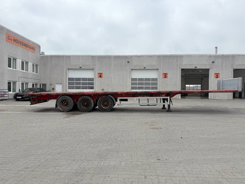 KEL-BERG Flatbed / Flachbettauflieger / Ladtrailer - Bortu puspiekabe/ Platforma: foto 3 KEL-BERG Flatbed / Flachbettauflieger / Ladtrailer - Bortu puspiekabe/ Platforma: foto 3