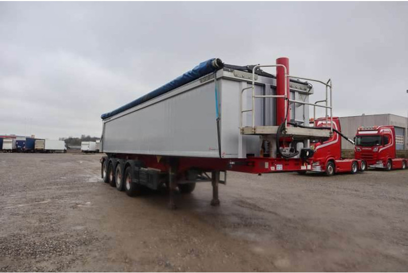 Langendorf 4-Axle Tipper/Kipper/Tiptrailer - Puspiekabe pašizgāzējs: foto 2 Langendorf 4-Axle Tipper/Kipper/Tiptrailer - Puspiekabe pašizgāzējs: foto 2