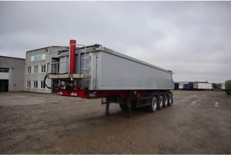Langendorf 4-Axle Tipper/Kipper/Tiptrailer - Puspiekabe pašizgāzējs: foto 1 Langendorf 4-Axle Tipper/Kipper/Tiptrailer - Puspiekabe pašizgāzējs: foto 1
