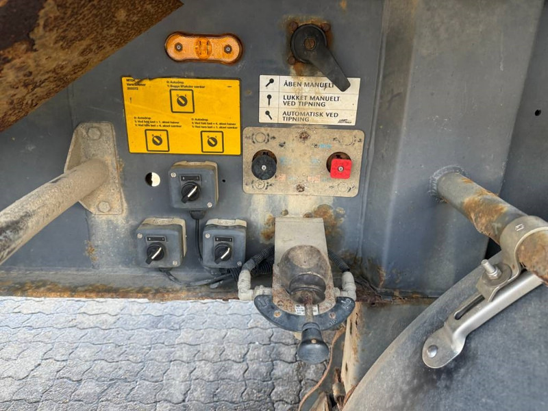 Puspiekabe pašizgāzējs MTDK Tipper / Kipper / Tiptrailer: foto 12