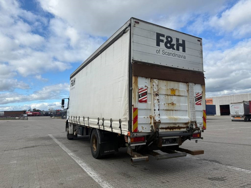 Mercedes-Benz Truck / Lastkraftwagen / Lastbil - Kravas automašīna ar tentu: foto 5 Mercedes-Benz Truck / Lastkraftwagen / Lastbil - Kravas automašīna ar tentu: foto 5