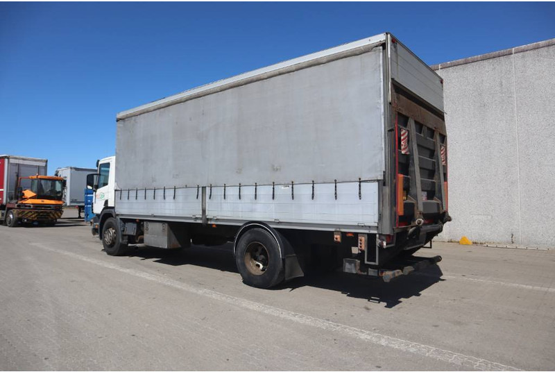 Scania P 94-230 Curtainsider/Plane/Gardin - Kravas automašīna ar tentu: foto 4 Scania P 94-230 Curtainsider/Plane/Gardin - Kravas automašīna ar tentu: foto 4