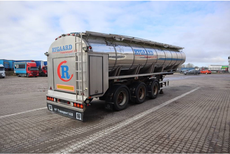 VM TARM Tank trailer / tankauflieger - Puspiekabe cisterna: foto 2 VM TARM Tank trailer / tankauflieger - Puspiekabe cisterna: foto 2