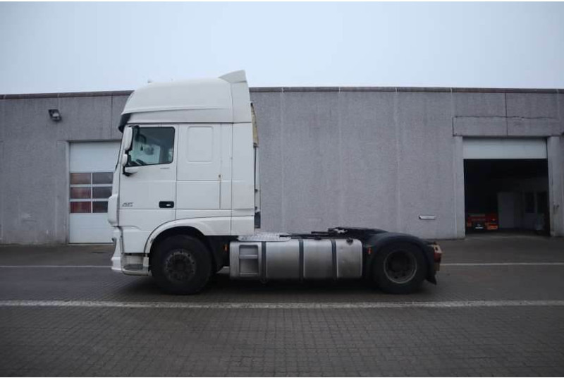 DAF XF 460 Tractor/Sattelzugmaschine/Trækker - Vilcējs: foto 5 DAF XF 460 Tractor/Sattelzugmaschine/Trækker - Vilcējs: foto 5
