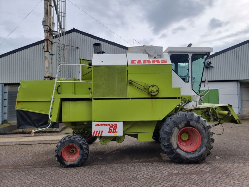 Claas Dominator 68s - Labības kombains: foto 4 Claas Dominator 68s - Labības kombains: foto 4