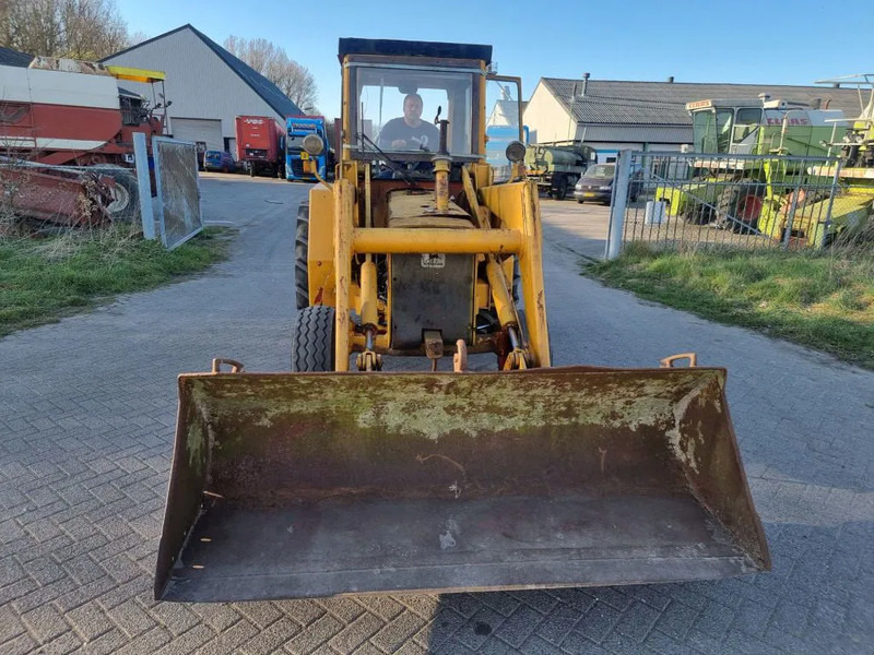 John Deere JD410 - Traktors: foto 3 John Deere JD410 - Traktors: foto 3