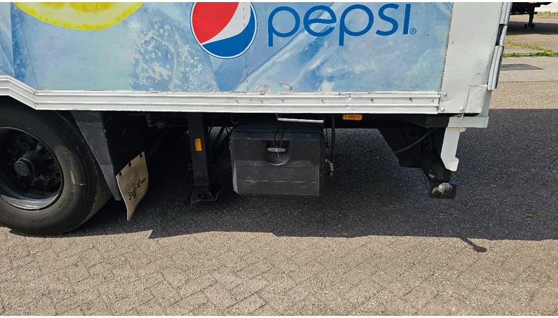 Puspiekabe slēgtā virsbūve Jumbo DO 270.V1 - MOVING FLOOR: foto 16 Puspiekabe slēgtā virsbūve Jumbo DO 270.V1 - MOVING FLOOR: foto 16